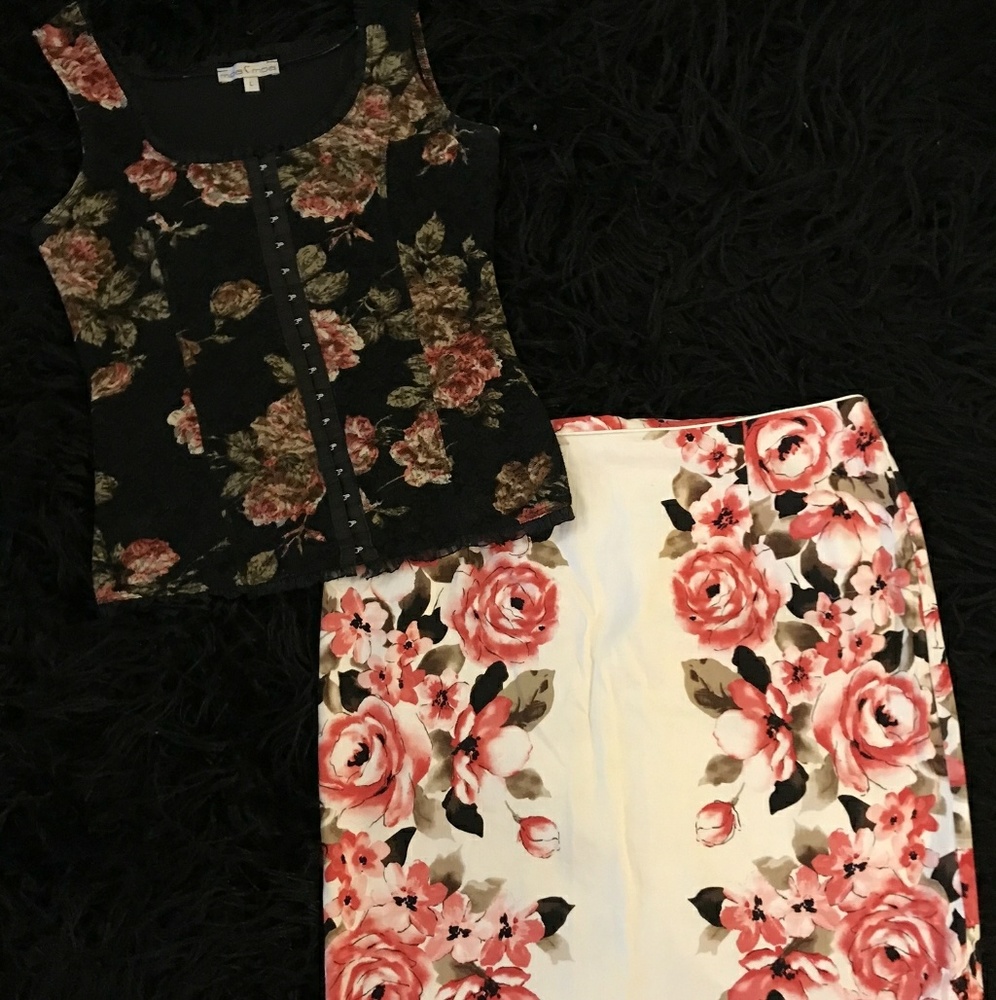 Knee length pencil shirt w/ lace and rose print to